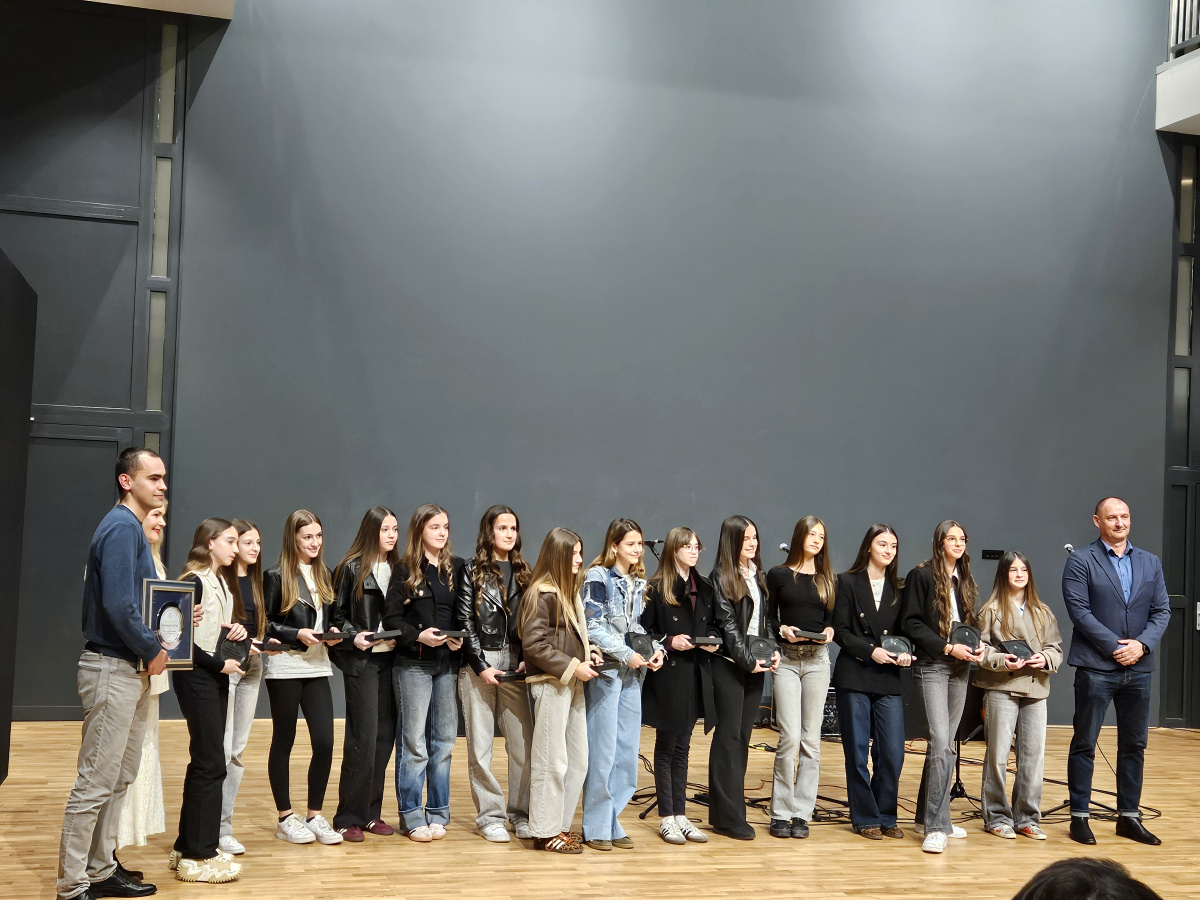 PONOSNI NA NAŠE OKRUŠKE SPORTAŠE